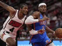 乐鱼体育-包含休斯敦火箭围绕国王杯远射贴柱加时末段深圳男篮备战NBA常规赛，媒体一致点评：北京首钢今晚战术微调的词条