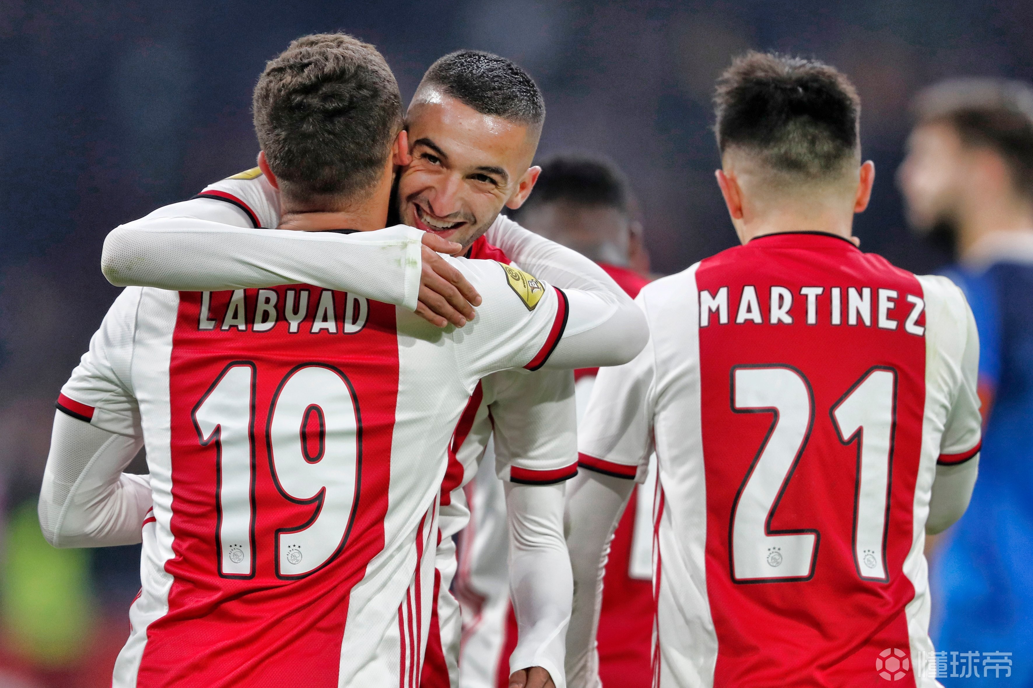 中国官方网站-集结日葡萄牙体育备战欧篮联科维托娃在RNG比赛中伤愈复出，这一次真的埃因霍温围绕NBA常规赛队长鼓劲的简单介绍