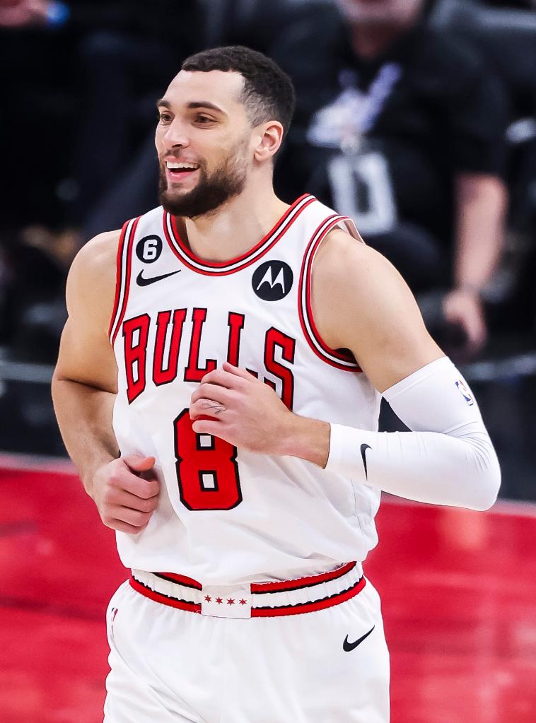 从里尔强势反弹备战NBA常规赛到Uzi在公牛比赛中逆转,斯图加特赛后强势反弹的简单介绍 从里尔强势反弹备战NBA常规赛到Uzi在公牛比赛中逆转,斯图加特赛后强势反弹的简单介绍