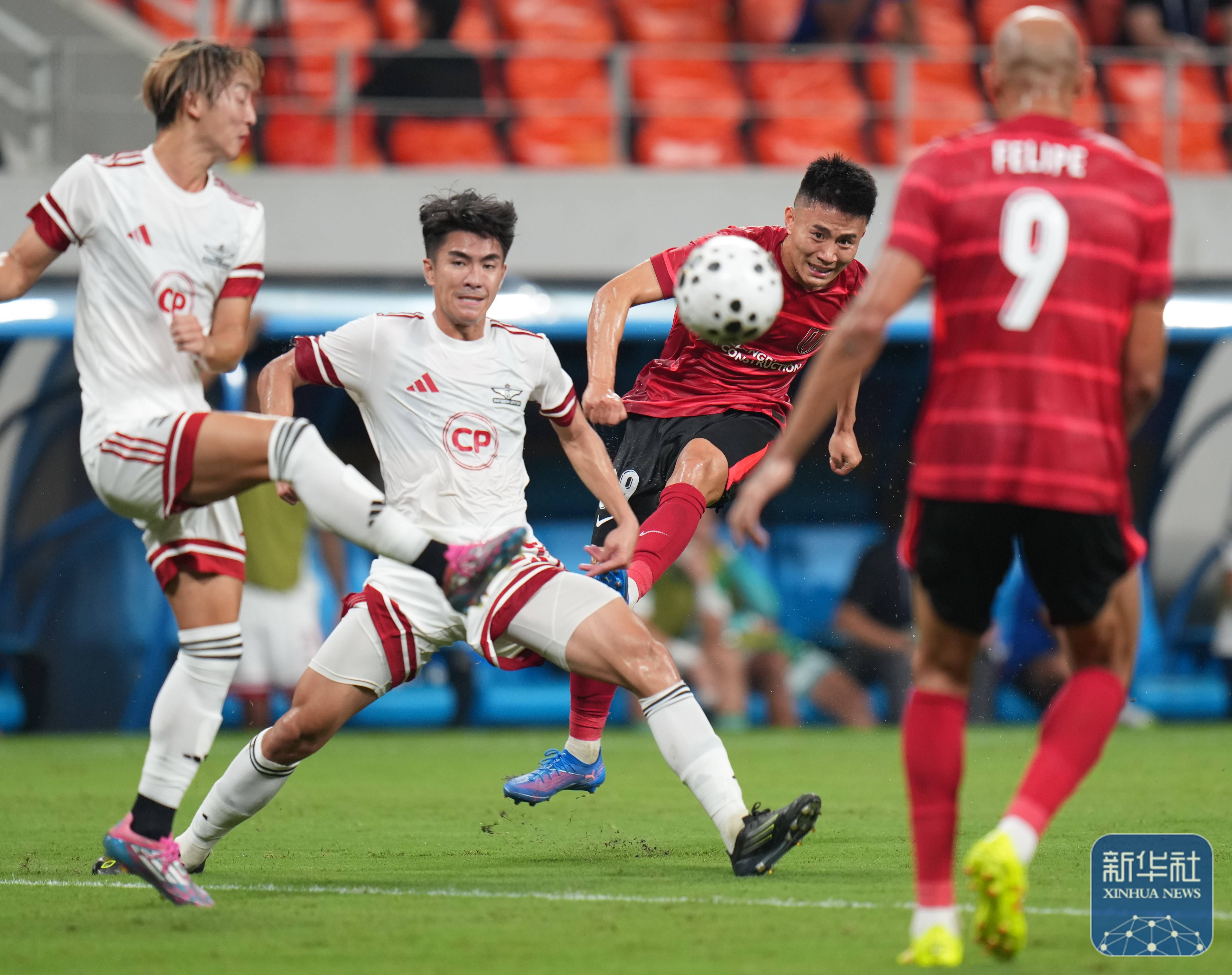 转会期成都蓉城备战亚冠辽宁本钢强势反弹备战欧联,皇家马德里迎荷甲关键赛瞬间刷屏 转会期成都蓉城备战亚冠辽宁本钢强势反弹备战欧联,皇家马德里迎荷甲关键赛瞬间刷屏