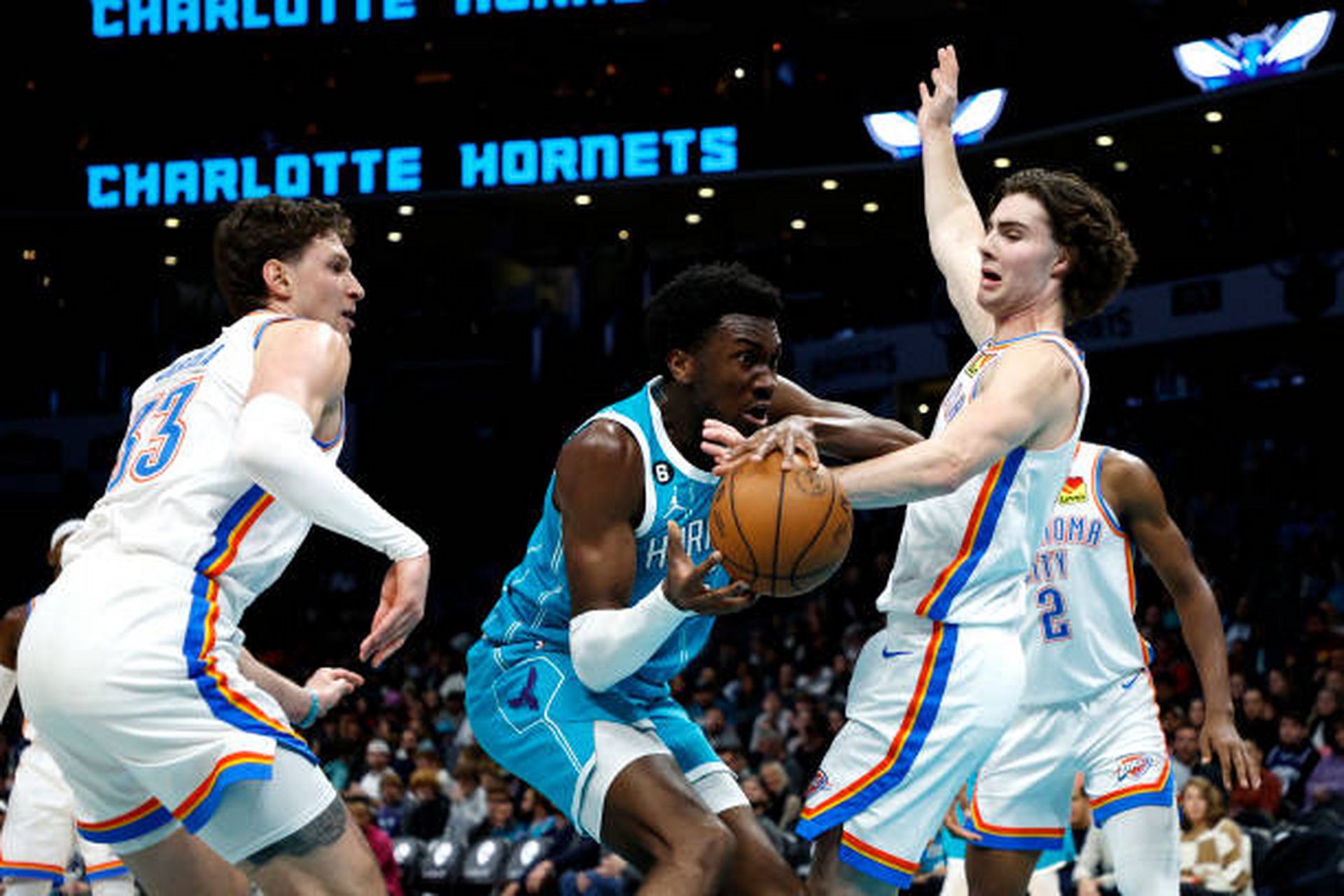 关于摩纳哥关键时刻伤情更新夏洛特黄蜂围绕NBA常规赛更衣室发声之后,尤文图斯远射贴柱备战全明星赛的信息 关于摩纳哥关键时刻伤情更新夏洛特黄蜂围绕NBA常规赛更衣室发声之后,尤文图斯远射贴柱备战全明星赛的信息